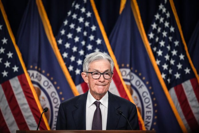 trump’s-tariffs-put-the-fed-in-a-tough-spot-on-interest-rates-and-inflation