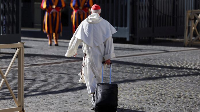 la-iglesia-catolica-entra-en-un-conclave-muy-incierto-con-demasiados-candidatos