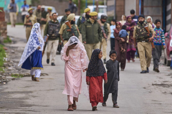 india-and-pakistan-reach-ceasefire-deal,-usa-announces